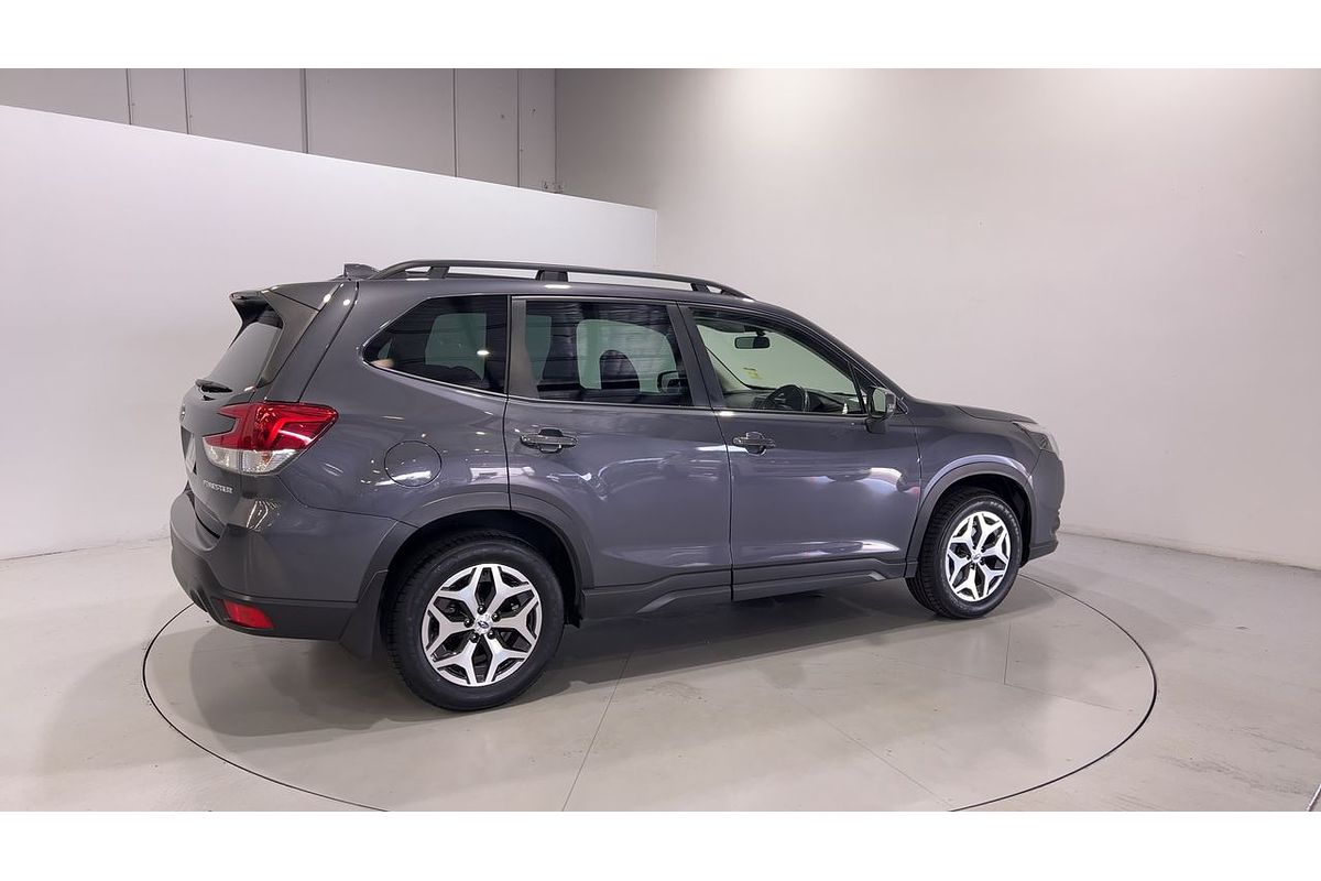 2022 Subaru Forester 2.5X S5