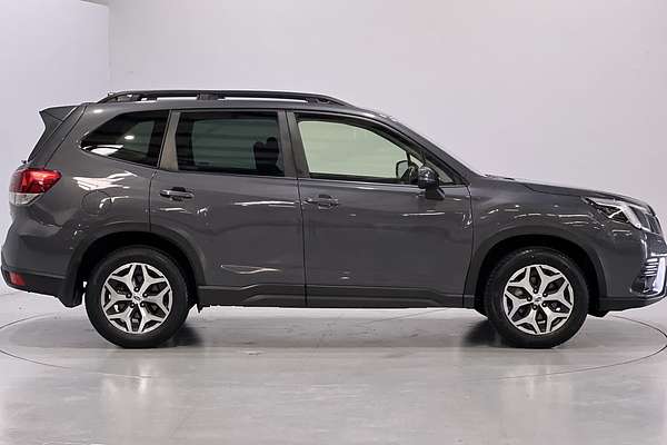 2022 Subaru Forester 2.5X S5