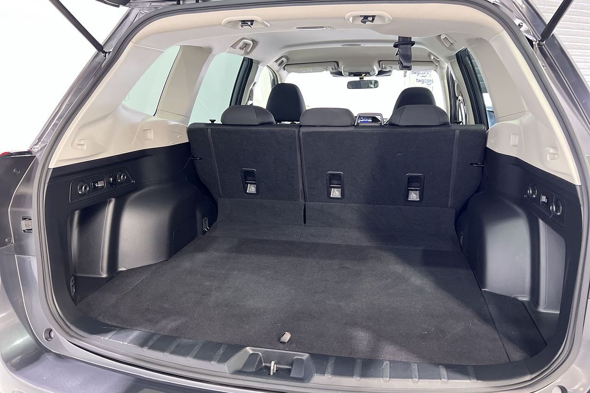 2022 Subaru Forester 2.5X S5