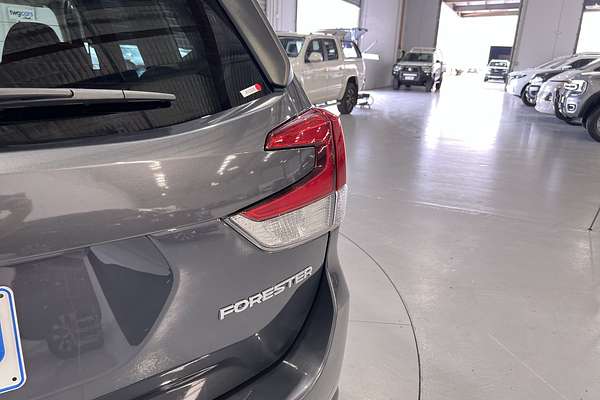 2022 Subaru Forester 2.5X S5