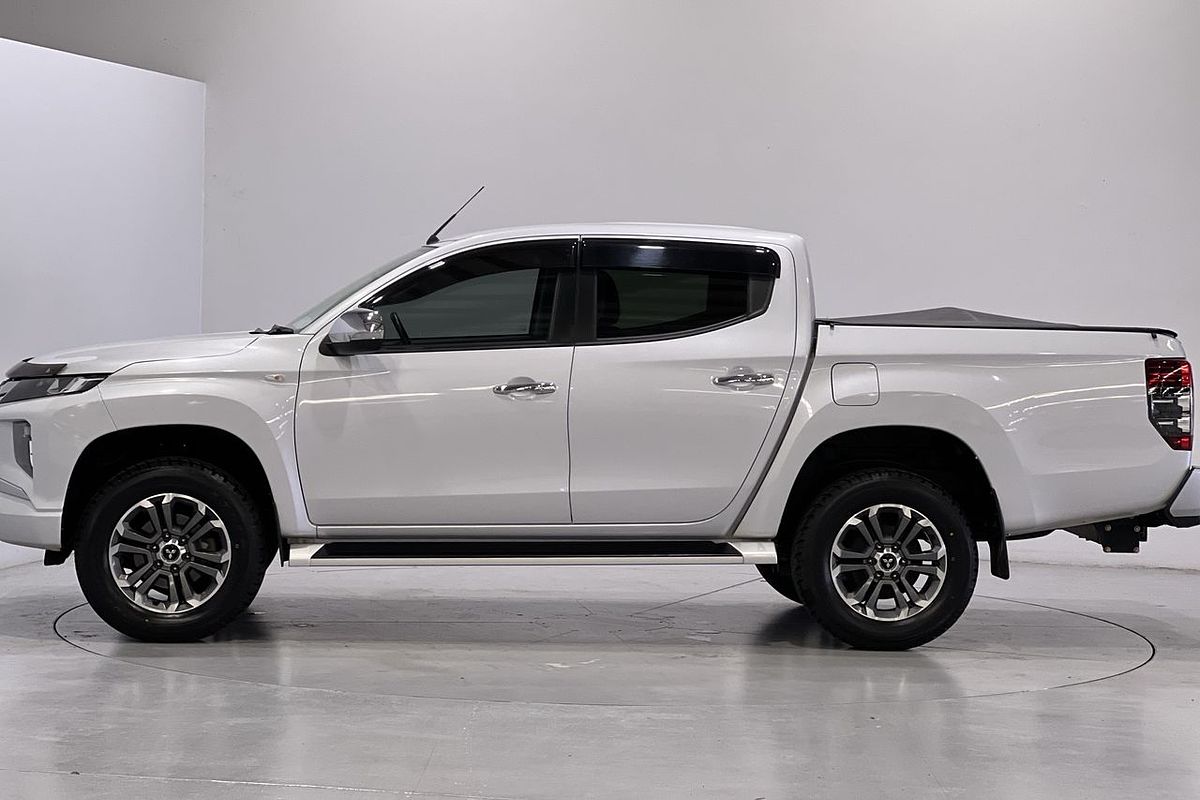 2020 Mitsubishi Triton GLX-R MR 4X4