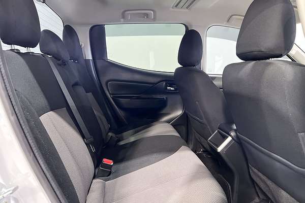 2020 Mitsubishi Triton GLX-R MR 4X4