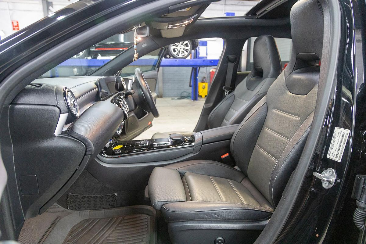 2020 Mercedes-Benz A-Class A250 W177