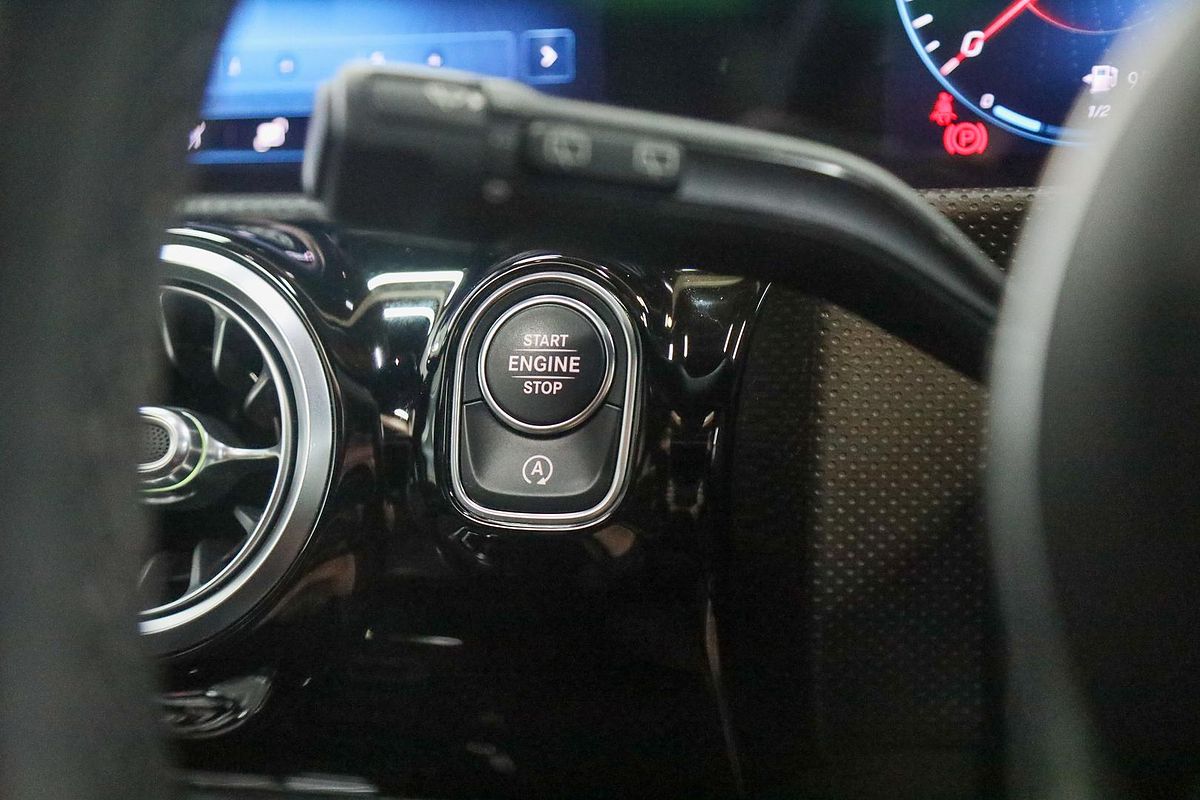 2020 Mercedes-Benz A-Class A250 W177