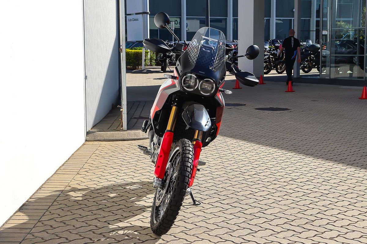 2024 Ducati Desert X Rally Desert X