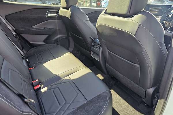 2025 Nissan QASHQAI N-DESIGN e-POWER J12