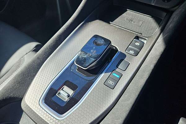 2025 Nissan QASHQAI N-DESIGN e-POWER J12