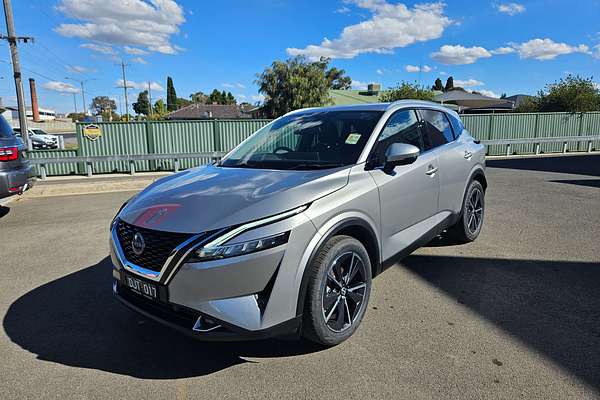 2024 Nissan QASHQAI ST-L J12