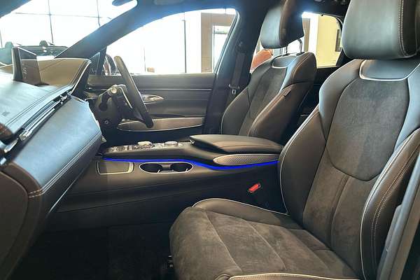 2024 Genesis GV70 2.5T AWD JK.V2