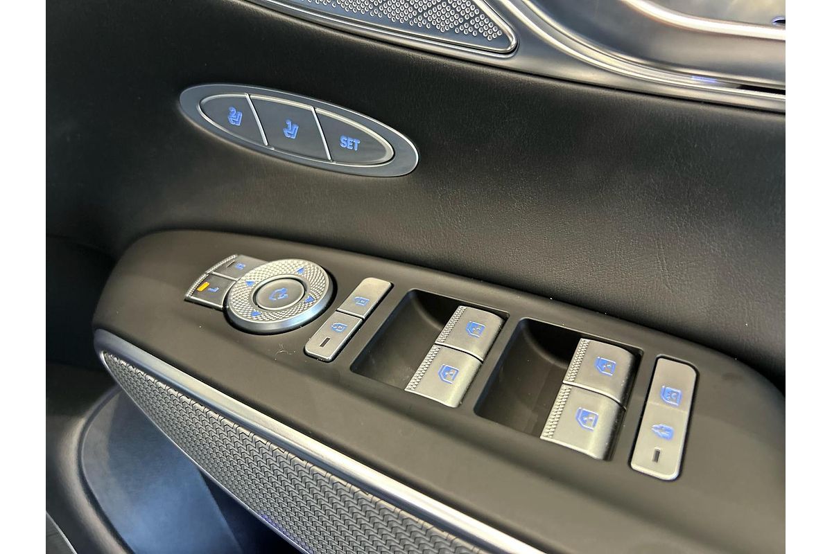 2024 Genesis GV70 2.5T AWD JK.V2