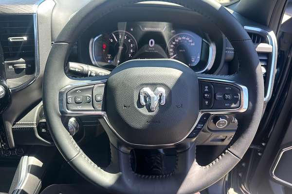 2024 RAM 1500 Laramie DT 4X4 SWB