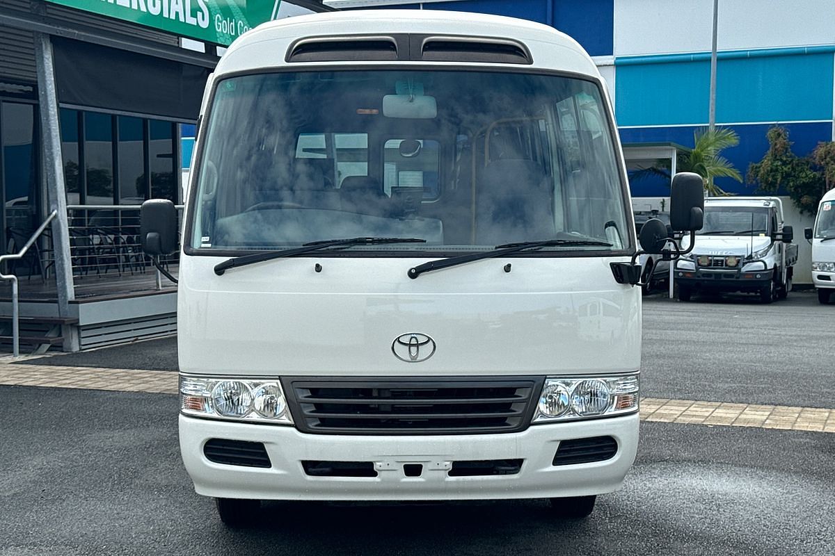 2013 Toyota Coaster Deluxe XZB50R