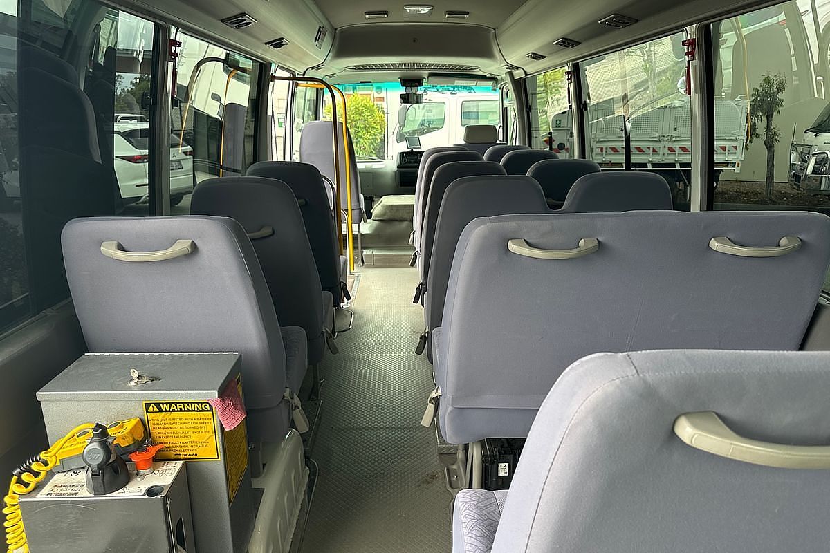 2013 Toyota Coaster Deluxe XZB50R