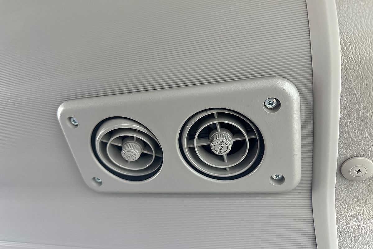 2013 Toyota Coaster Deluxe XZB50R