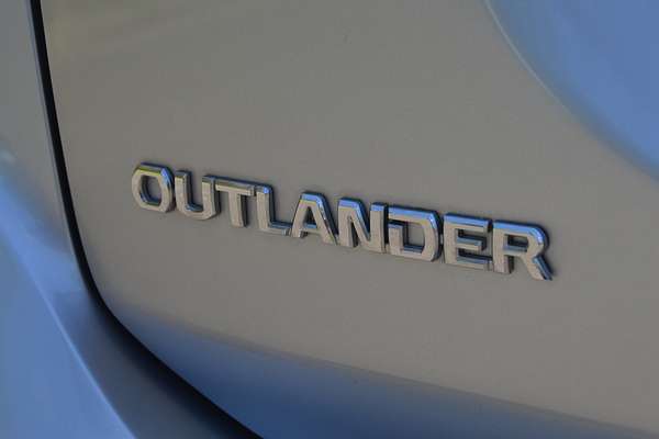 2017 Mitsubishi Outlander LS ZK