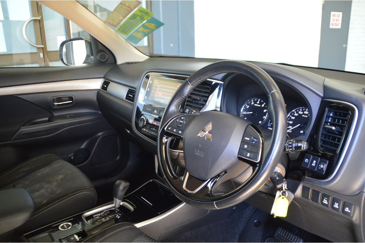 2017 Mitsubishi Outlander LS ZK