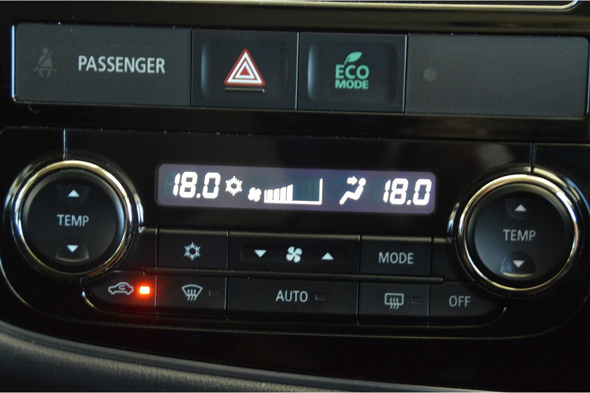 2017 Mitsubishi Outlander LS ZK