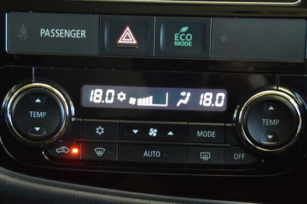 2017 Mitsubishi Outlander LS ZK