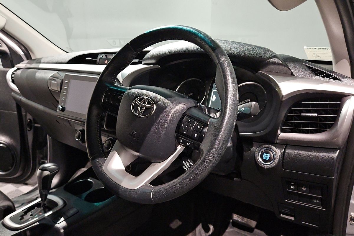 2021 Toyota Hilux SR5 GUN126R 4X4