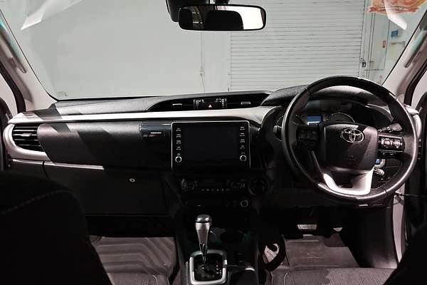 2021 Toyota Hilux SR5 GUN126R 4X4