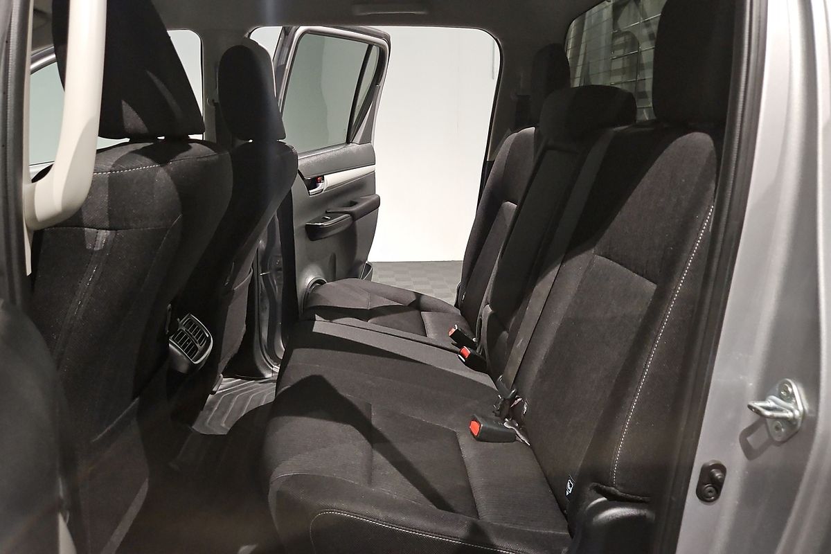 2021 Toyota Hilux SR5 GUN126R 4X4