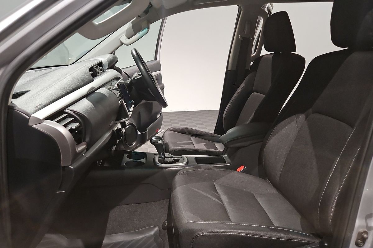 2021 Toyota Hilux SR5 GUN126R 4X4