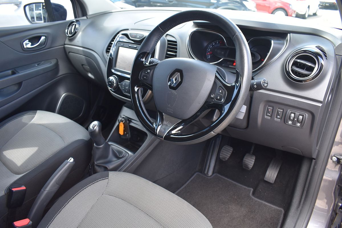 2017 Renault Captur Expression J87