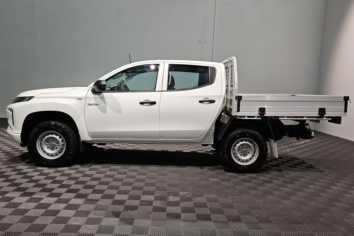 2021 Mitsubishi Triton GLX MR 4X4
