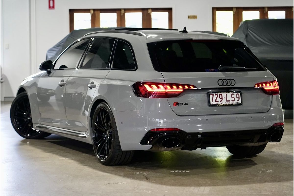 2022 Audi RS4 B9