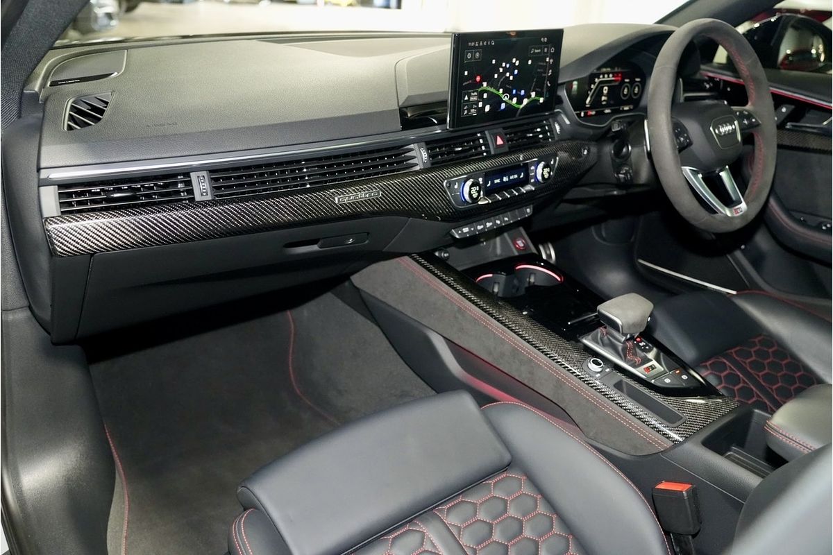 2022 Audi RS4 B9