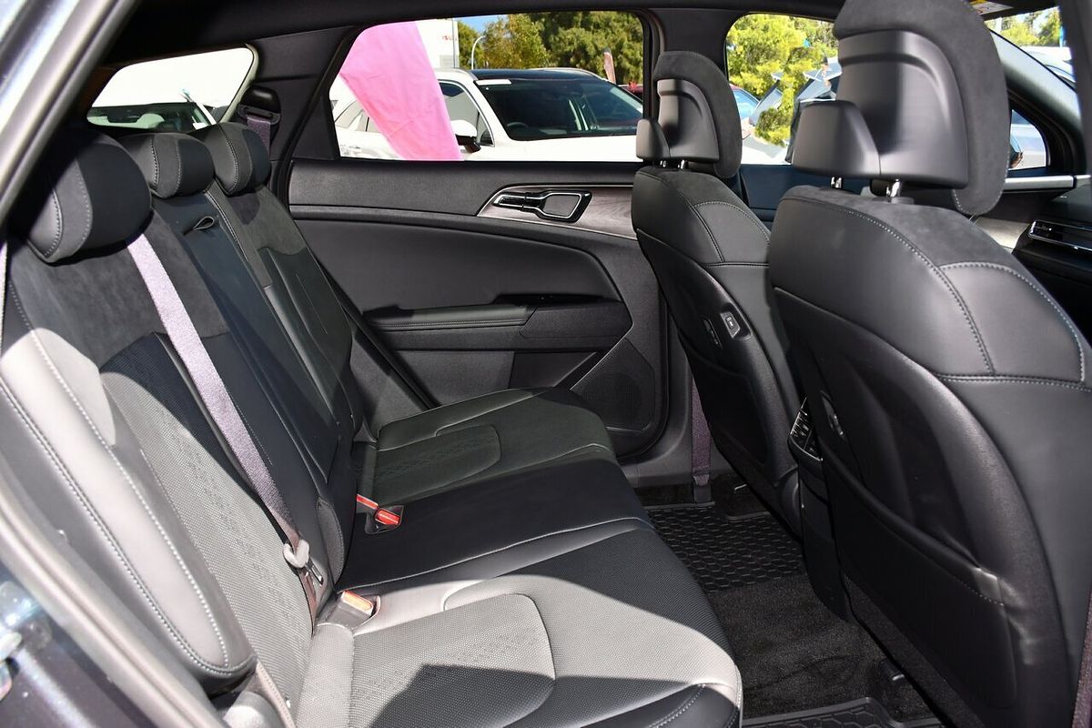 2025 Kia Sportage GT-Line NQ5
