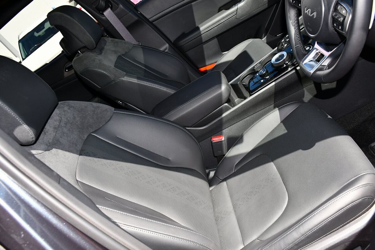 2025 Kia Sportage GT-Line NQ5
