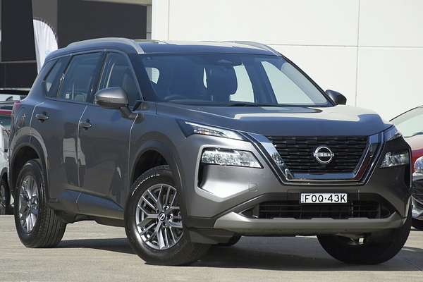 2024 Nissan X-TRAIL ST T33