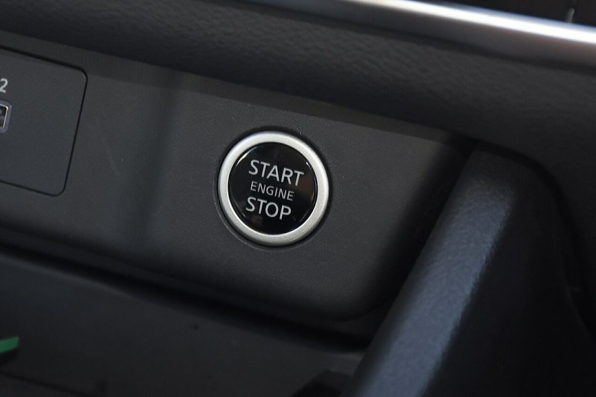 2024 Nissan X-TRAIL ST T33