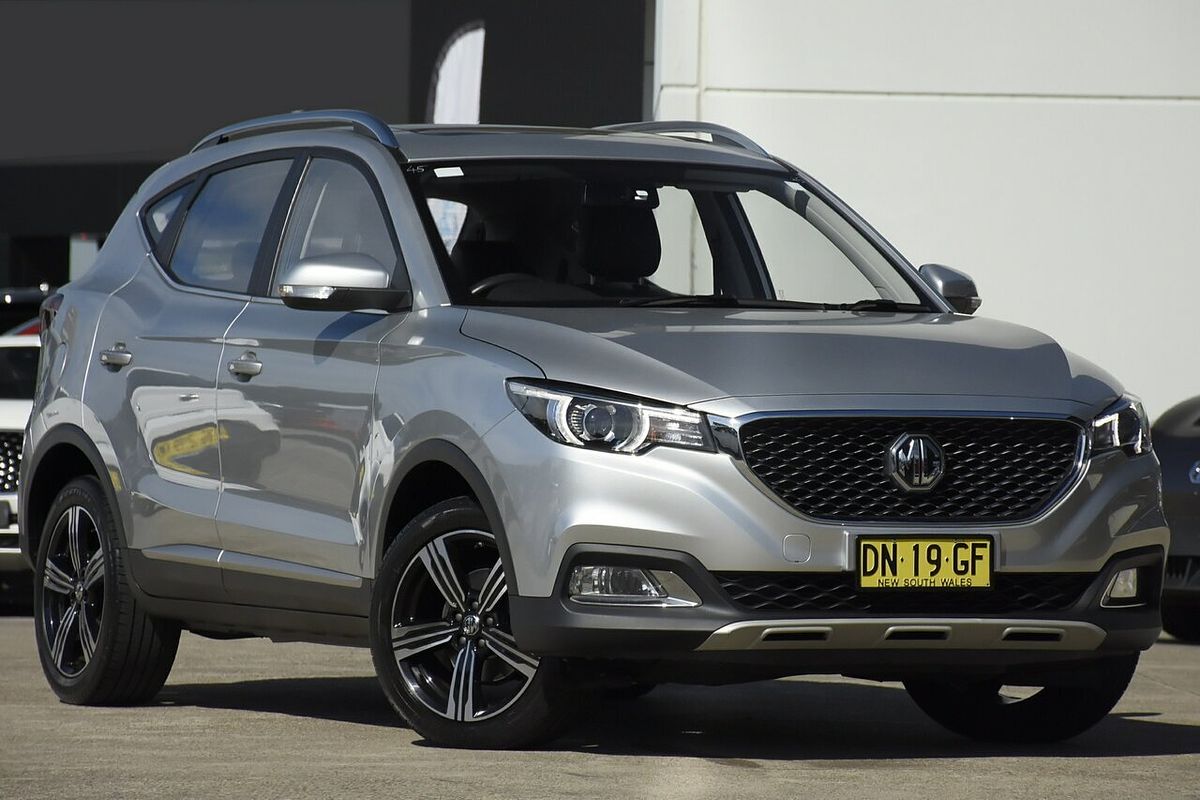 2019 MG ZS Essence AZS1