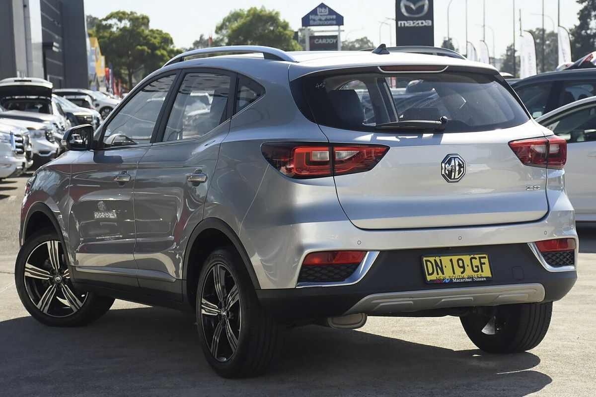 2019 MG ZS Essence AZS1