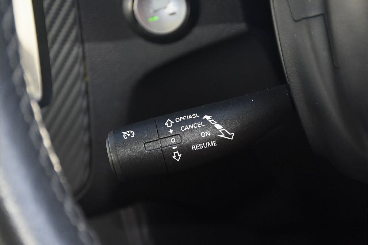 2019 MG ZS Essence AZS1