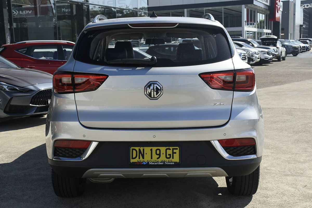 2019 MG ZS Essence AZS1