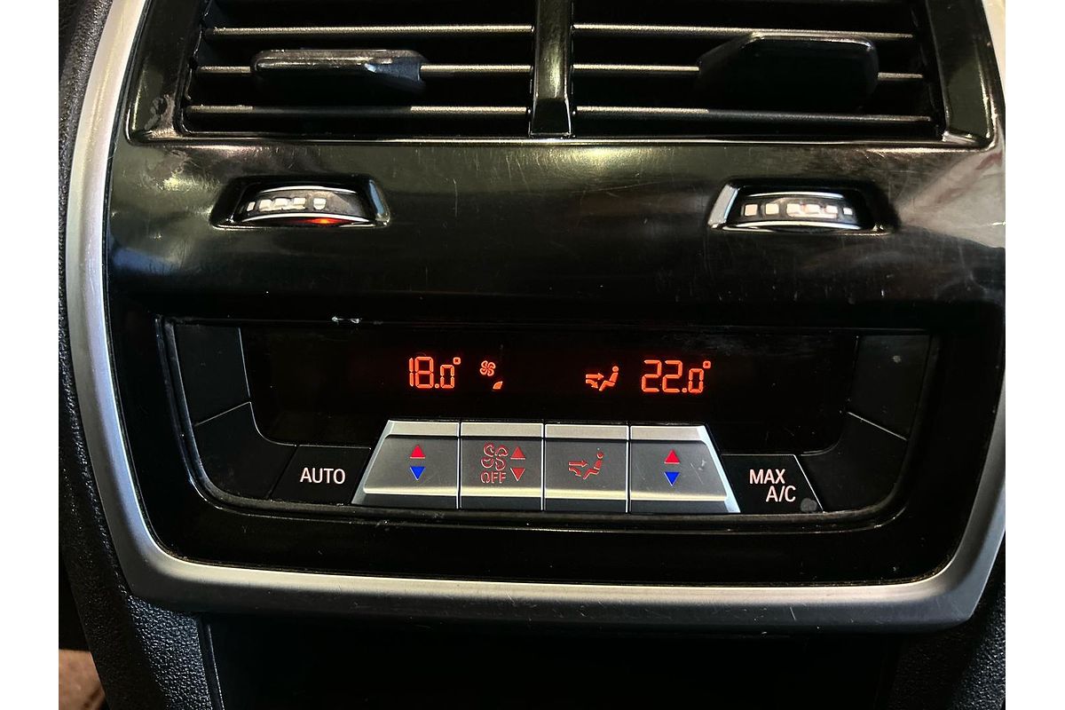 2019 BMW X7 xDrive30d G07