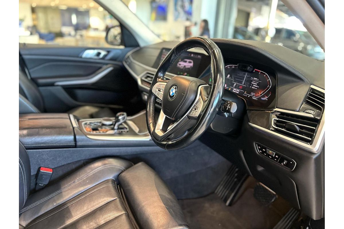 2019 BMW X7 xDrive30d G07