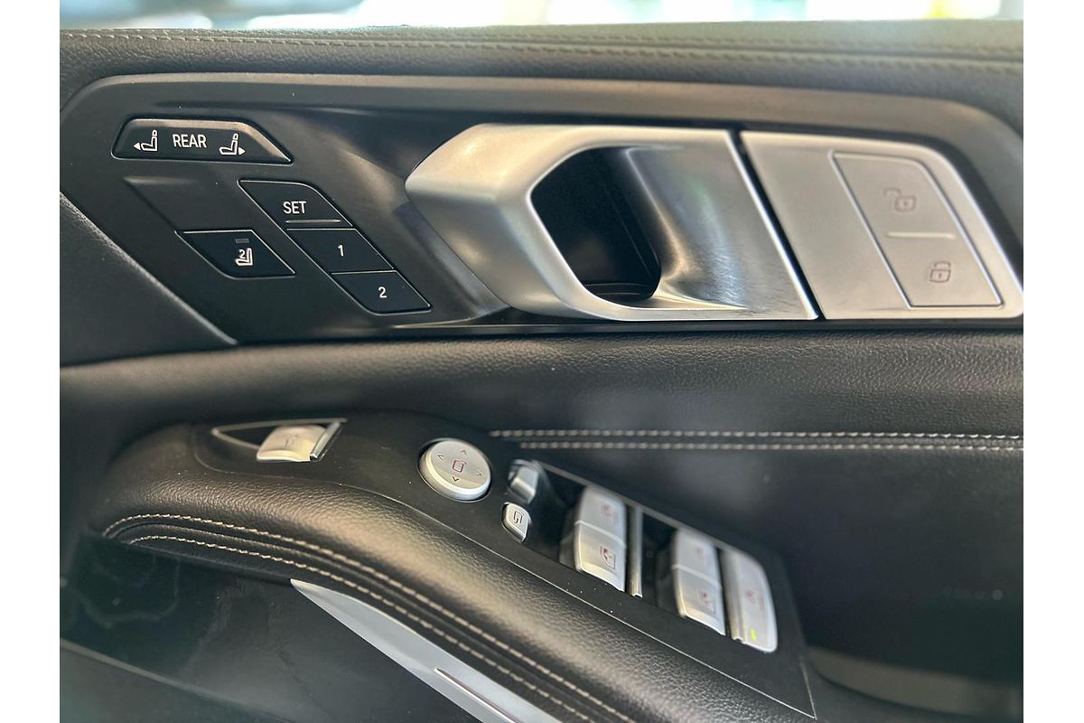 2019 BMW X7 xDrive30d G07