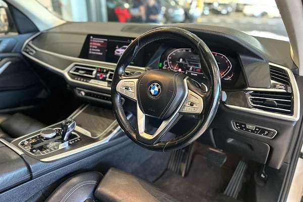 2019 BMW X7 xDrive30d G07