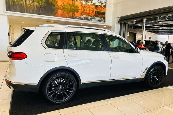 2019 BMW X7 xDrive30d G07