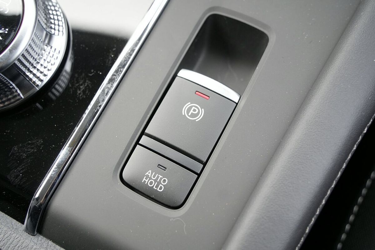 2024 Mitsubishi Outlander ES ZM