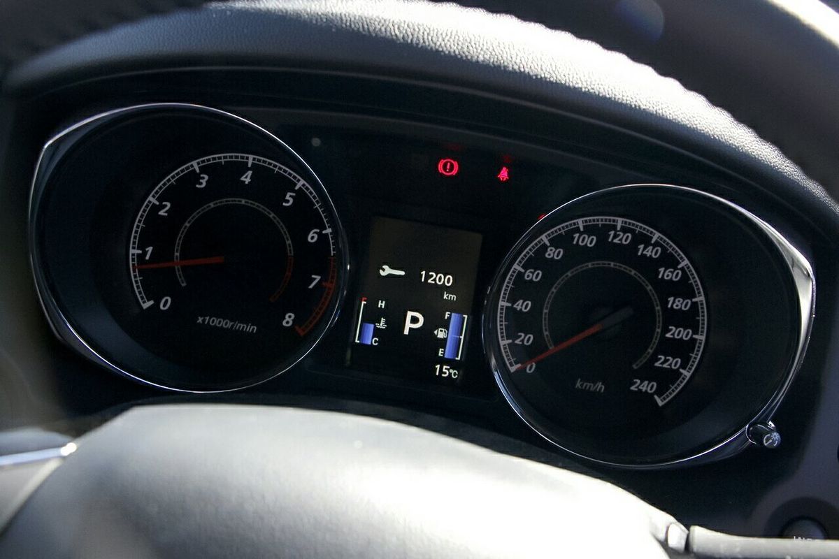 2024 Mitsubishi ASX ES XD