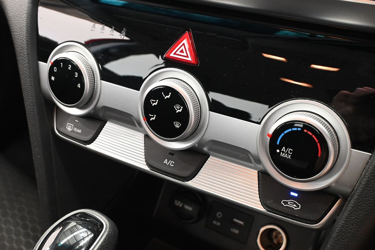 2020 Hyundai Elantra Go AD.2