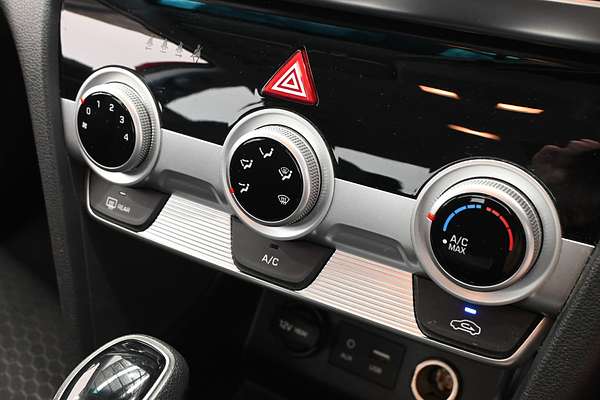 2020 Hyundai Elantra Go AD.2