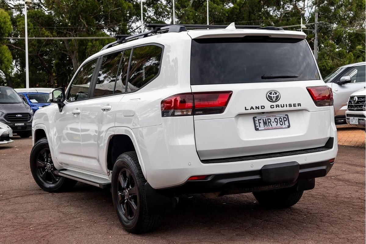 2023 Toyota Landcruiser GXL FJA300R
