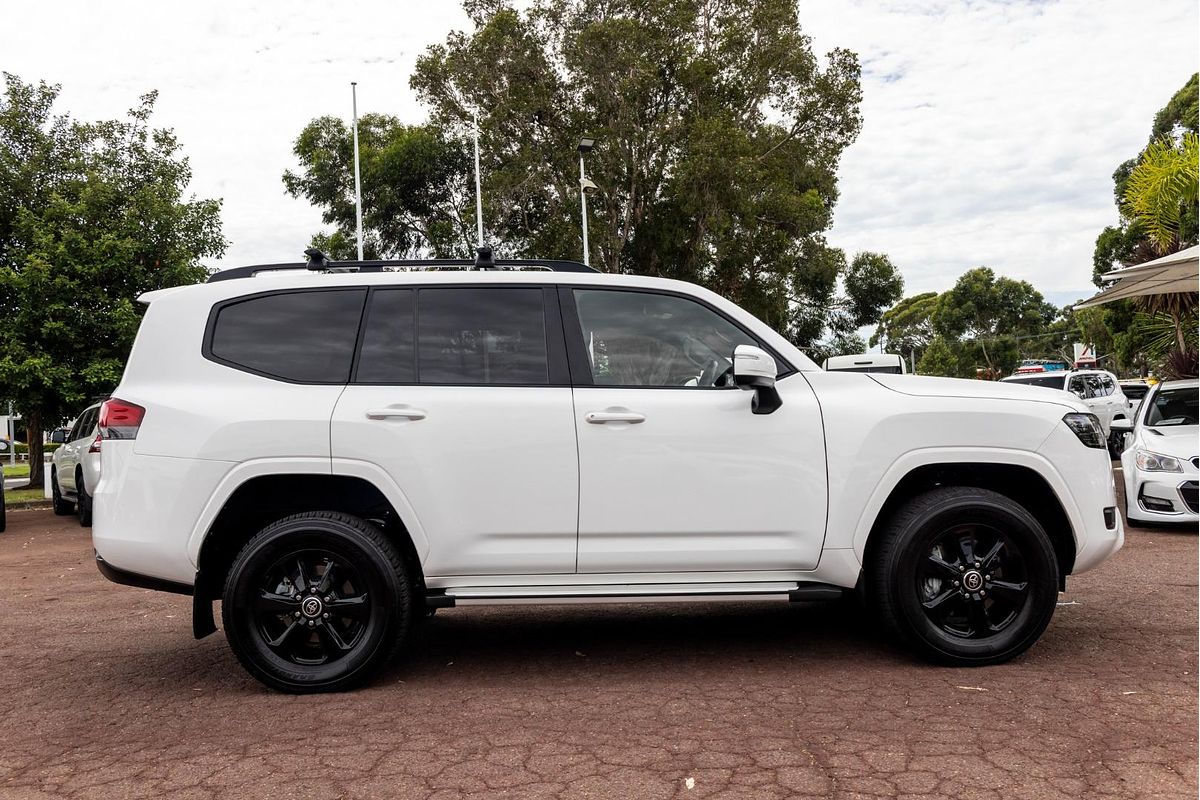 2023 Toyota Landcruiser GXL FJA300R