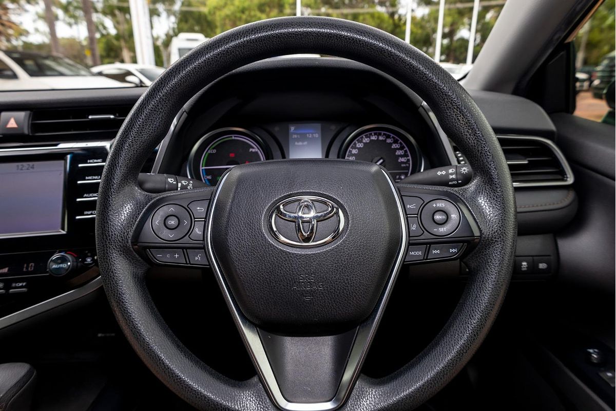 2020 Toyota Camry Ascent AXVH71R